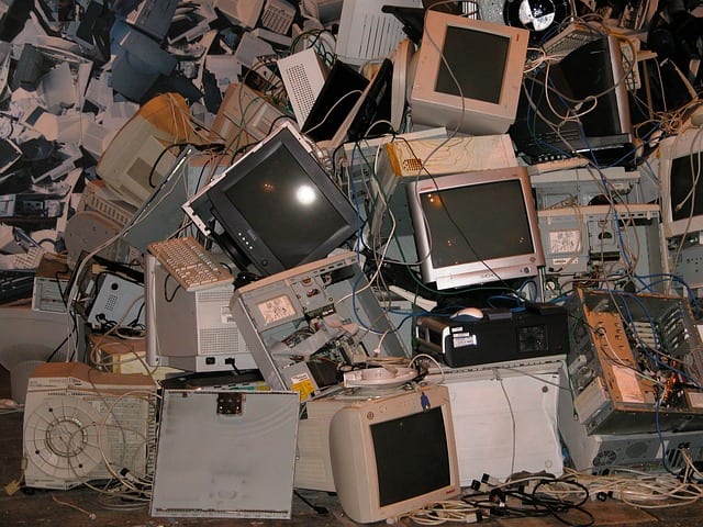 How to Properly Dispose of Old or Unwanted Electronics
